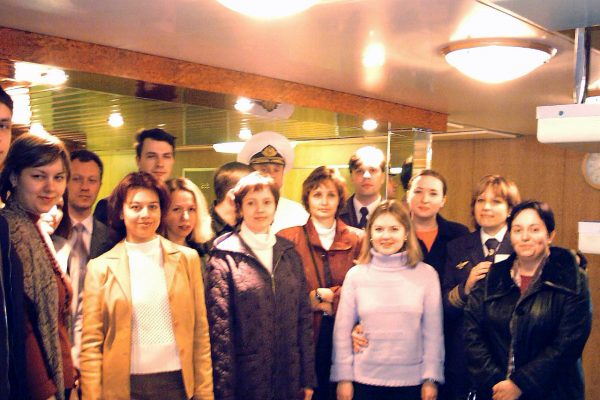 Коллектив офиса Московского филиала ВФТ. 2003г.